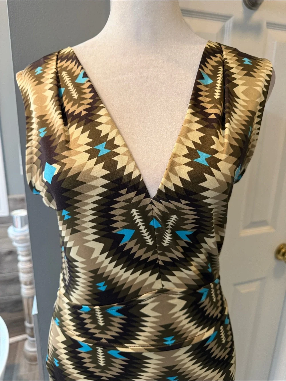 Tory Burch 100% Silk Geometric Southwestern Print Body Con V-neck Dress XS